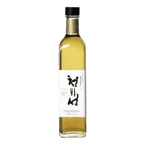 Cheong Bisung Premium Yakju 청비성 약주 淸比聖 韓國藥酒